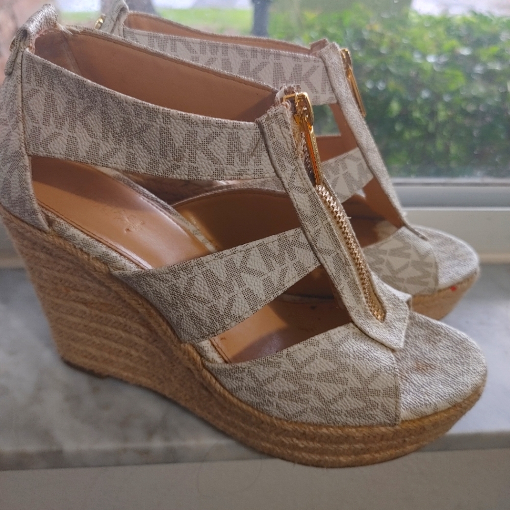 Michael kors sandal wedges